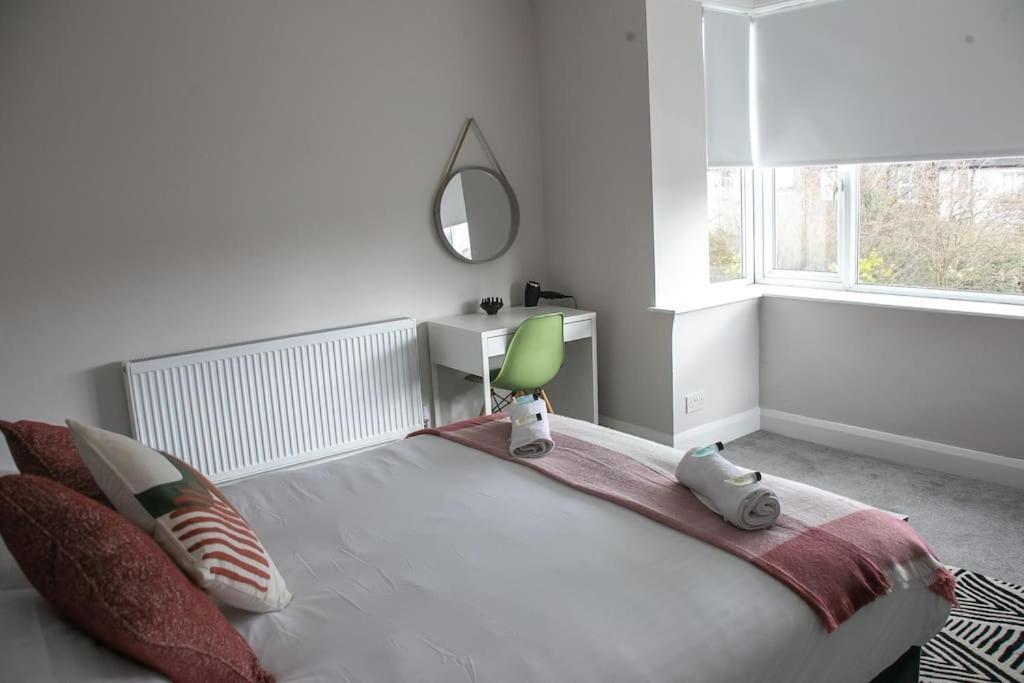 Ferienwohnung Stylish Retreat In Leigh-On-Sea Southend-on-Sea Exterior foto
