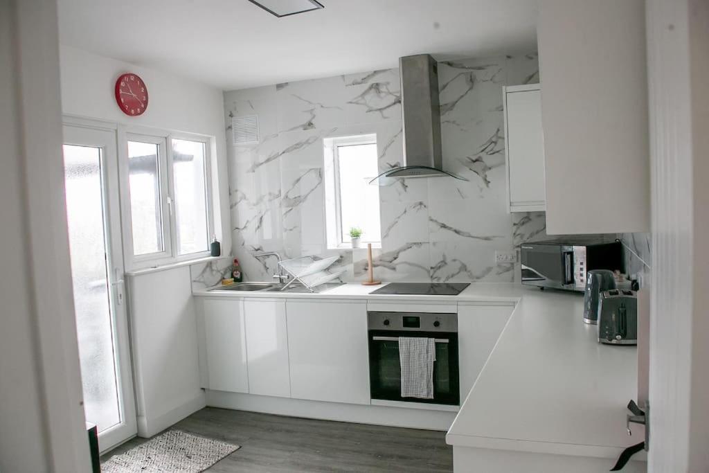 Ferienwohnung Stylish Retreat In Leigh-On-Sea Southend-on-Sea Exterior foto